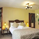 Bank Ground Farm 4*