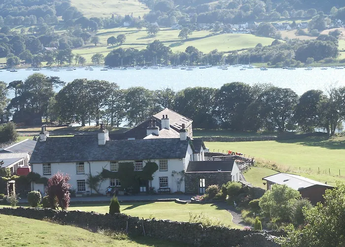 بيت ضيافة Bank Ground Farm 4*